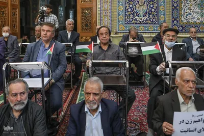 تجمع عفاف و حجاب در مسجد امام خمینی بازار