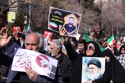 مراسم وداع و تشییع پیکر مطهر شهدای حملات متجاوزانه آمریکایی - صهیونیستی در شیراز