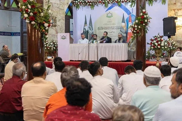 وفد العتبات المقدسة يقيم محفلاً قرآنيًّا في مدينة 