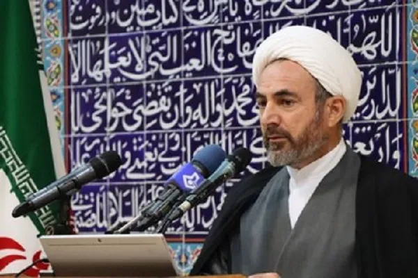 پیامدهای دنیوی و عواقب اخروی خودکشی در جامعه تبیین شود
