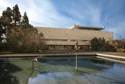 Video: Nationalbibliothek des zionistischen Regimes und die aus dem islamischen Kulturkreis geraubten Bücher und Koran-Manuskripte