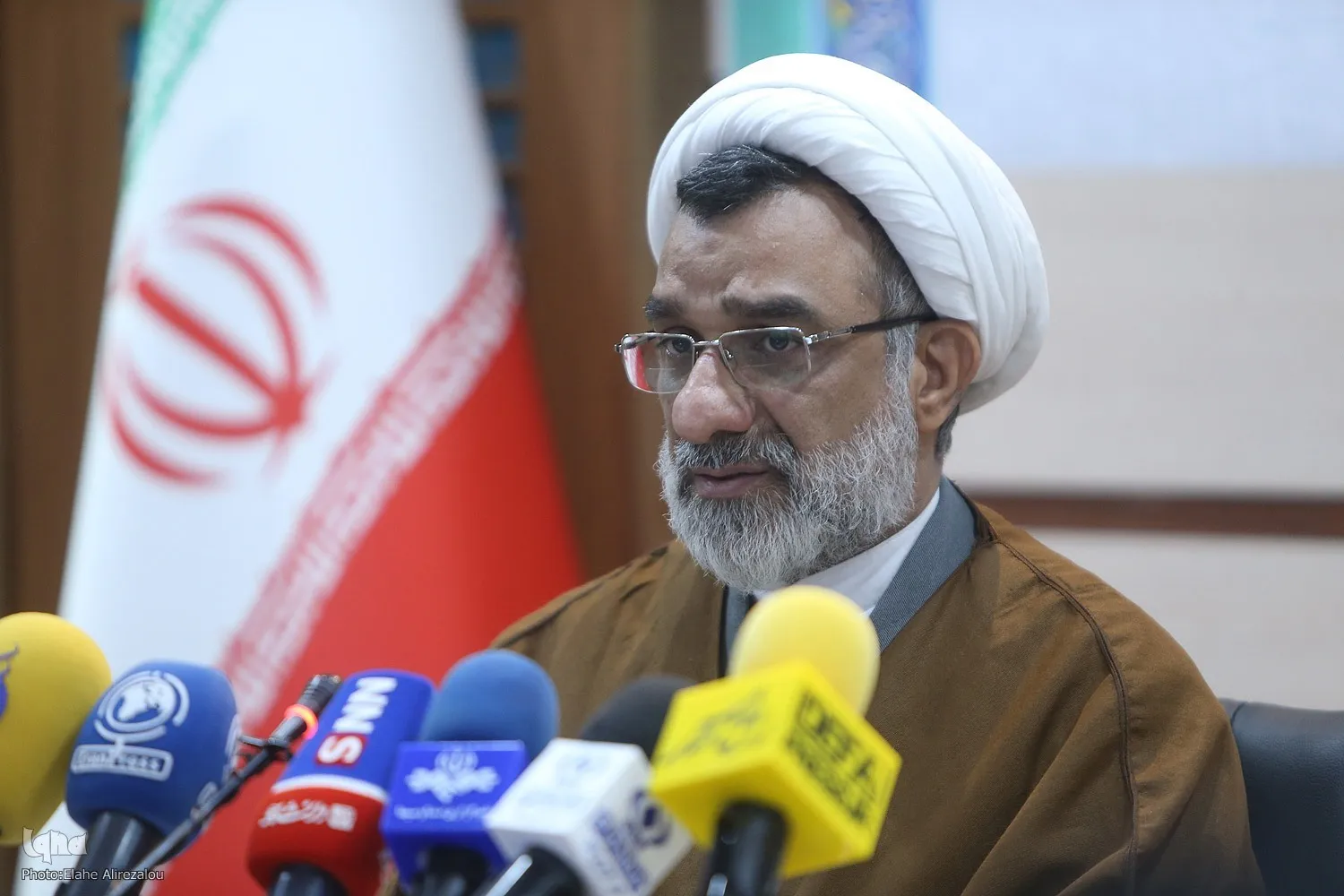 نهادهای متخلف در اجرای مصوبات شورای عالی انقلاب فرهنگی معرفی می‌شوند