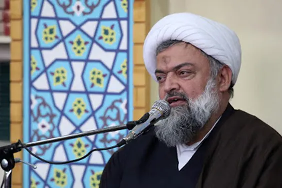 مجلس عزای حسین(ع) جلسه قرآن‌خوانی و قرآن‌دانی است