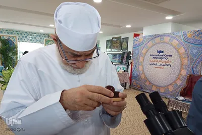 بازدید شیخ المصراوی از بخش ایران در جشنواره هنرهای قرآنی مالزی