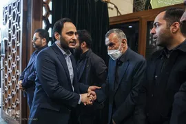  تشییع پیکر مرحوم عماد افروغ در مسجد دانشگاه تهران
