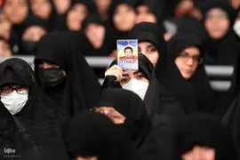 دومین شب مراسم عزاداری حضرت زهرا سلام‌الله‌علیها در حسینیه امام خمینی(ره)