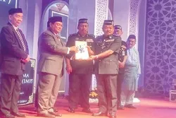 إطلاق مشروع تأمین المساجد في مالیزیا
