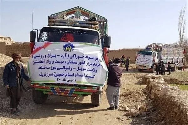     افغان ولس سره دایران  انسان دوستۍ مرستې دوام لری
