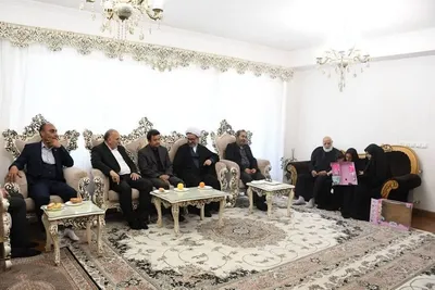 دیدار رئیس دانشگاه تبریز با حلما؛ دختر ایران
