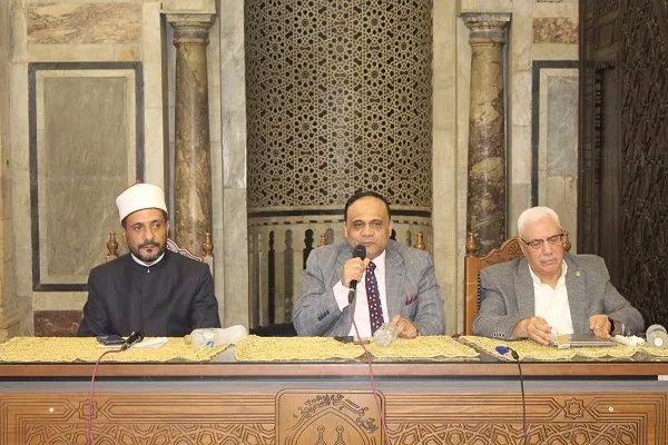 ملتقى أزهري يكشف عن مظاهر الإعجاز في حديث القرآن عن الليل والنهار
