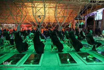 تحویل سال نو در کنار شهدای تبریز‎‎