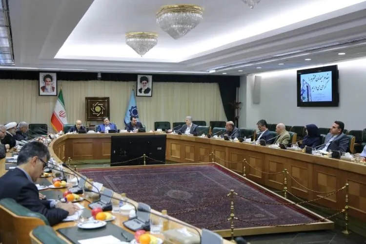 بررسی طرح بانکداری در نشست رئیس‌کل بانک مرکزی با اقتصاددانان