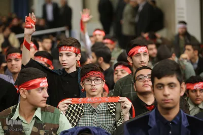 دیدار دانش‌آموزان و دانشجویان با رهبر انقلاب