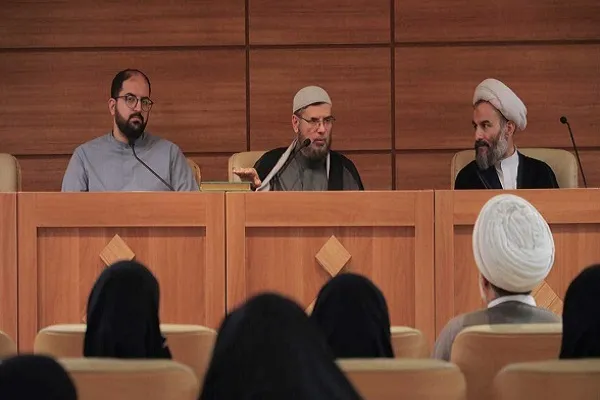 العتبة الحسينية كانت أولى العتبات التي تبنت مشروع الحفظ الشامل للقرآن