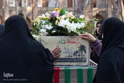 مراسم وداع با پیکر پاک شهدای ۸ سال دفاع مقدس در اصفهان‎‎