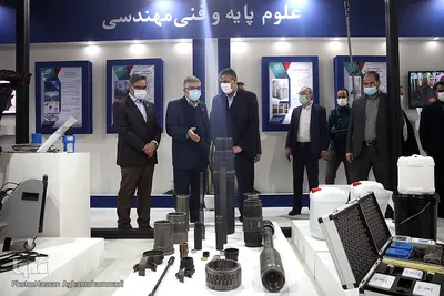 بازدید محمد اسلامی، رییس سازمان انرژی اتمی از نمایشگاه توانمندی‌ها و دستاوردهای جهاددانشگاهی