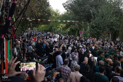 بدرقه پیکر استاد فرشچیان به خانه ابدی (۲)