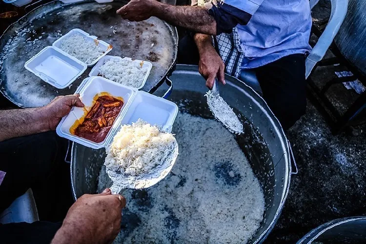 ظرف‌هایی که شایستگی مظروف را ندارند!
