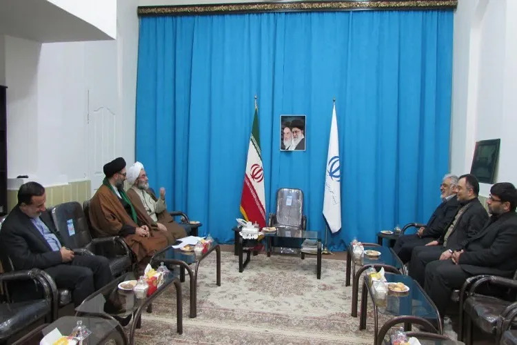 دانشگاه آزاد در مسیر تمدن سازی اسلامی به نظام کمک کند