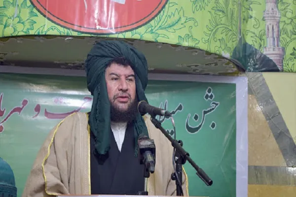 تبیین قیام عاشورا در اولویت برنامه‌های عزاداری باشد