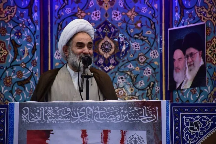 پاسداشت ارزش‌های انقلاب باعث تحکیم پایه‌های نظام می‌شود