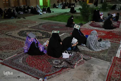 احیای شب بیست و یکم ماه رمضان در امام زاده سید حمزه(ع) تبریز