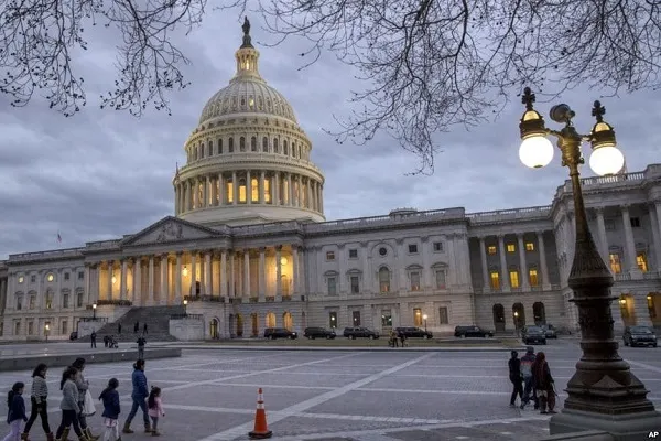 US Lawmakers Reintroduce Bill on Combating Islamophobia