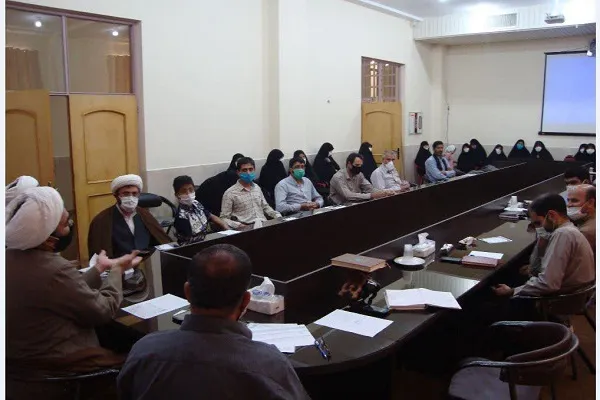 جلسه انتخاب نمایندگان قرآنی شهرستان تیران و کرون برگزار شد