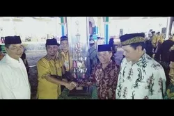 Kecamatan Dusel Raih Piala Tetap MTQ Ke-42 Tingkat Kabupaten