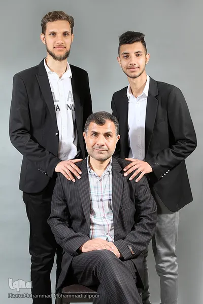 حمید چنانی حافظ کل قرآن، نهج البلاغه و صحیفه سجادیه است. دو فرزندش، شکیب و شفیق نیز از کودکی در کنار پدر پای رحل قرآن نشسته‌ و از او یاد گرفته‌اند. 