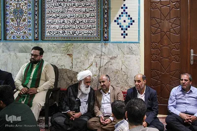 محفل شبی با قرآن در شهر شاهدیه یزد