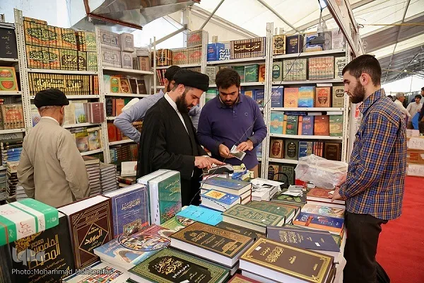 فروش اقساطی کتاب به طلاب