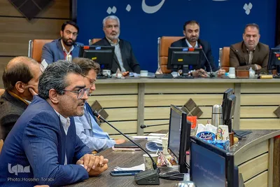 نشست صمیمانه استاندار چهارمحال و بختیاری با اصحاب رسانه