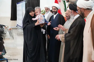 همایش تجلیل از یاوران وقف در زینبیه اصفهان