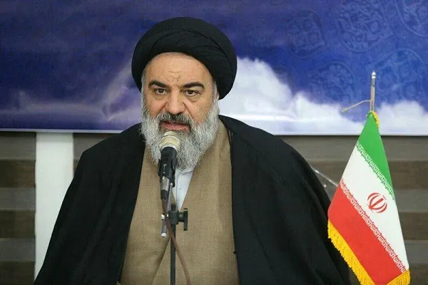 حفظ وحدت و یکپارچگی بین مسلمانان از اصول تقوا الهی است