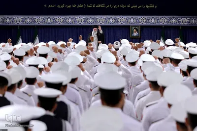 دیدار کارکنان و خانواده‌های ناوگروه ۸۶ ارتش جمهوری اسلامی ایران
