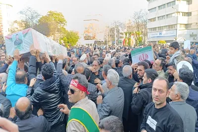 خروش مردم ساری در محکومیت گروه‌های اغتشاشگر و تروریست‌