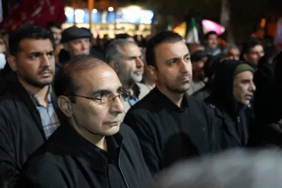 تشییع پیکر شهیدان «احمد میرزاوند» و «مرتضی بهاروند» و بیعت جامعه قرآنی لرستان با سومین رهبر انقلاب