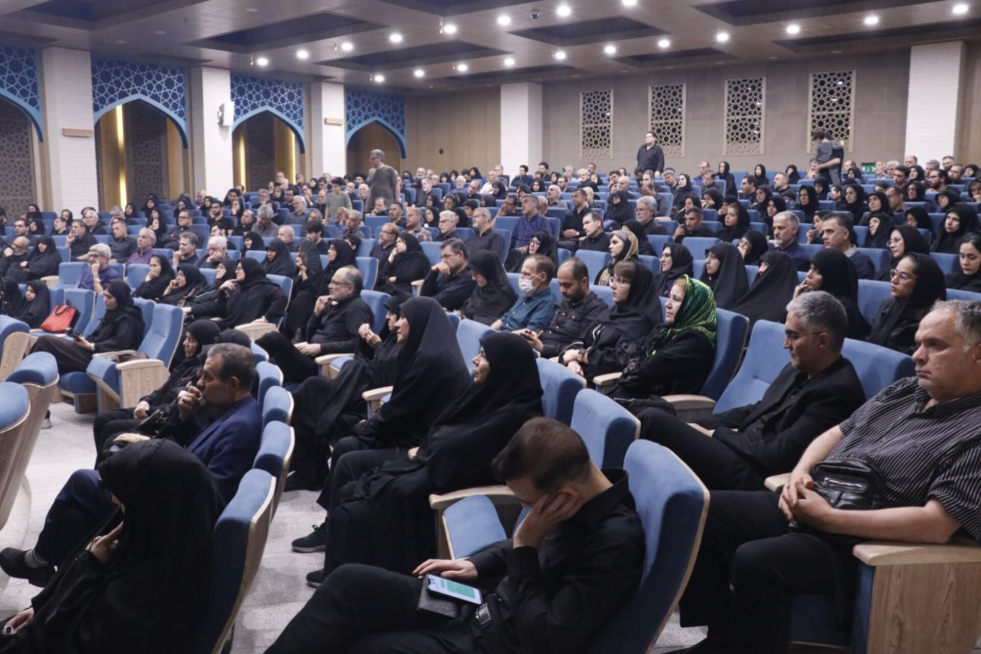 عاشورا با زینب(س) مبدأ تاریخ شد