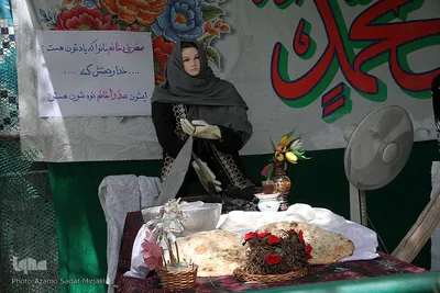 آذین بندی سنتی نیمه شعبان در مسجد موسی ابن جعفر(ع) یزد‎