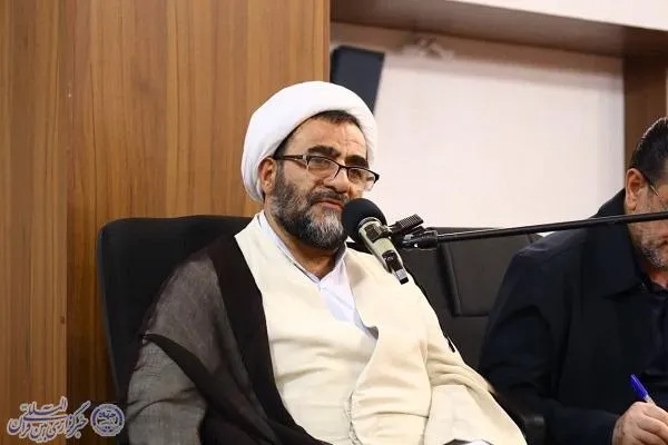 نشست شورای توسعه و گسترش فعالیت‌های قرآنی شهرستان ساری