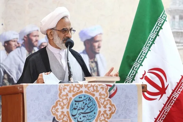 انقلاب اسلامی، قدرت‌های مادی دنیای استکبار را از بین می‌برد