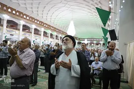 اقامه نماز عید قربان در تبریز‎‎