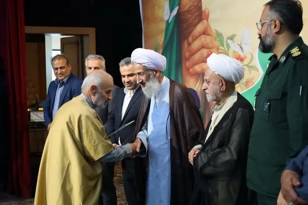 تجلیل از پیرغلامان حسینی در قائمشهر