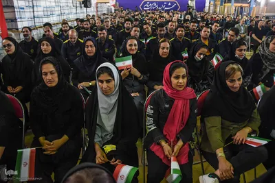 حضور رئیس در جشن احیاء 201 واحد صنعتی استان سمنان‎