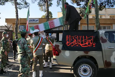 مراسم تشییع و خاکسپاری شهید گمنام در شیراز