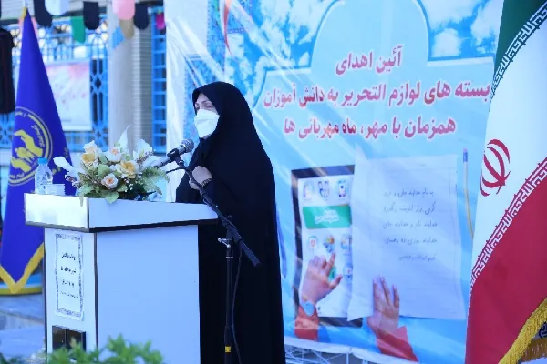 دانش‌آموزان در شور عاطفه‌ها ایثار از مال را تمرین می‌کنند