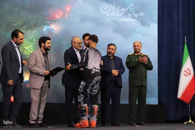 آیین رونمایی از مستند موتورسواران در تبریز