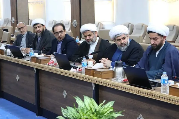 نخستین نشست فصلی شورای اقامه نماز استان که در استانداری مازندران