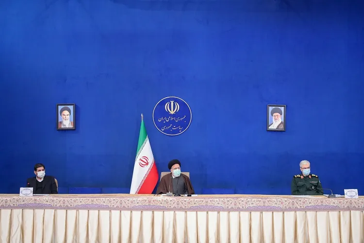 اهمیت تزریق واکسن کرونا و دریافت دوز سوم برای افکار عمومی تبیین شود